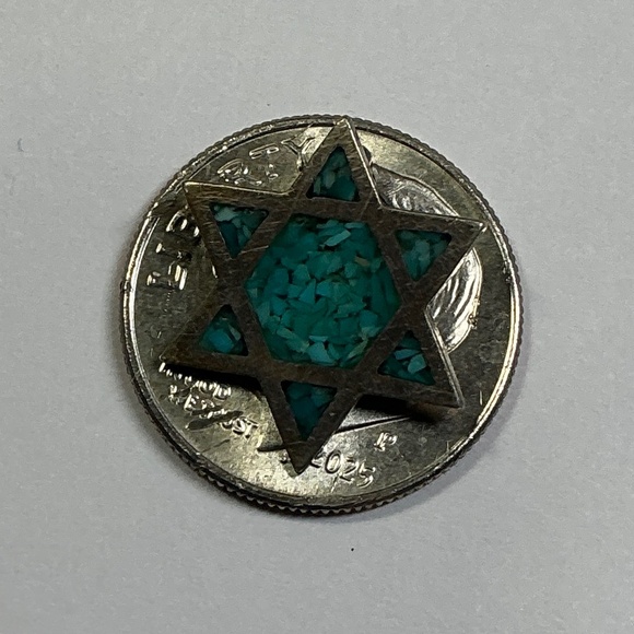 Sterling Silver Star of David ✡️ Pendant W/ crushed Turquoise - Picture 3 of 5